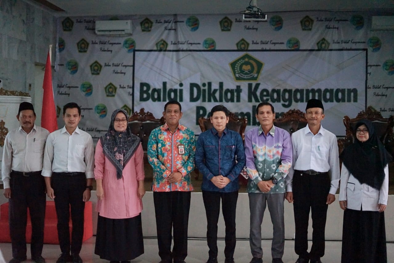Kepala BDK Palembang, Dr. H. Saefudin, S.Ag., M.Si. Tutup Empat Angkatan Pelatihan Reguler